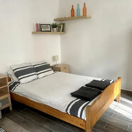 Modern Spacious Flat In Buda Budapest