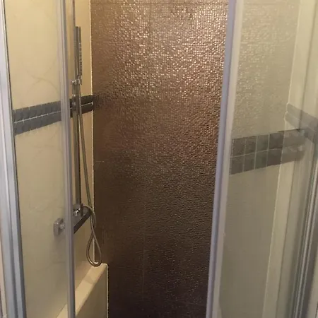 Modern Spacious Flat In Buda דירה